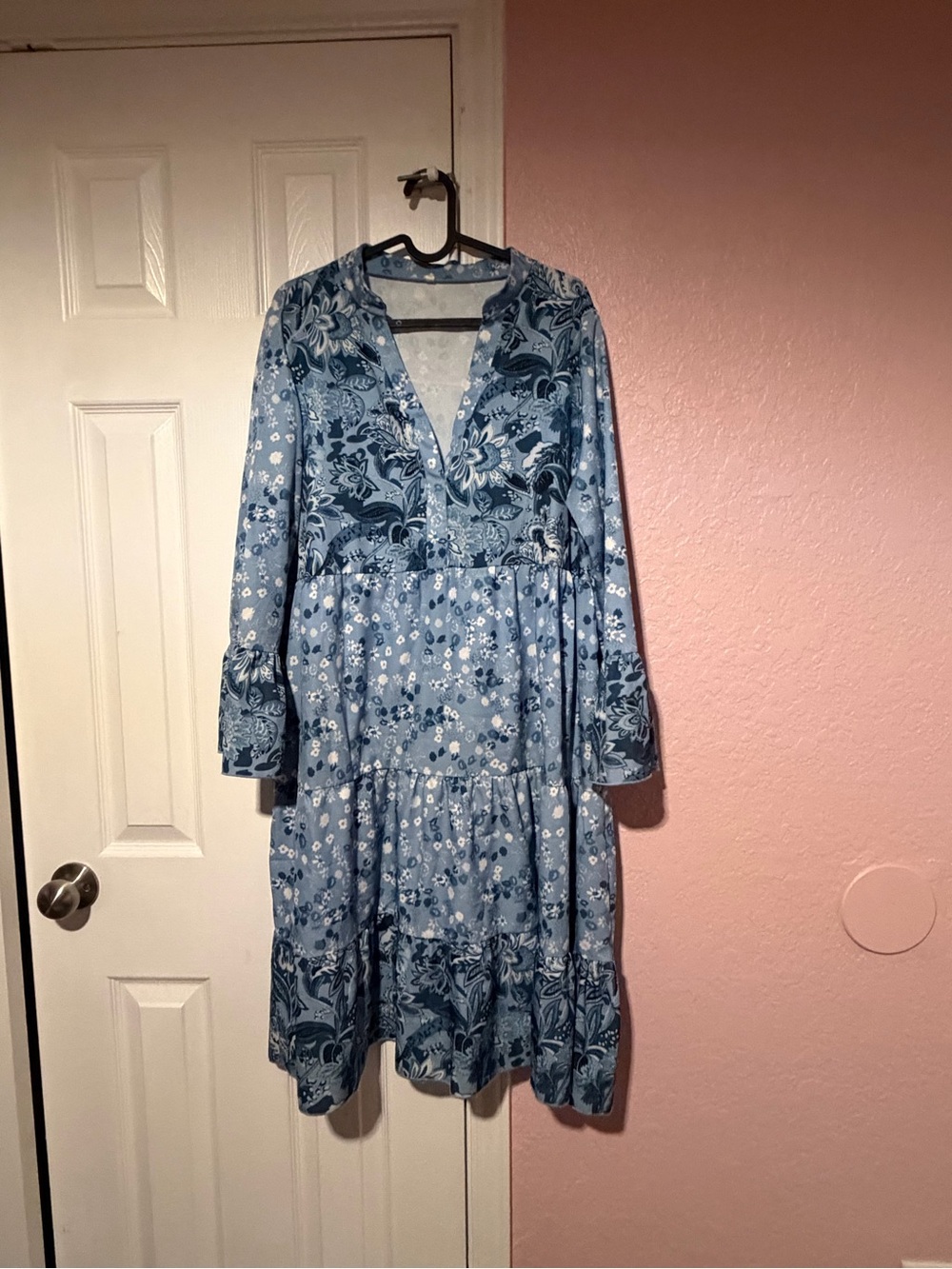 Blue Floral Tiered Long Sleeve V-Neck Dress